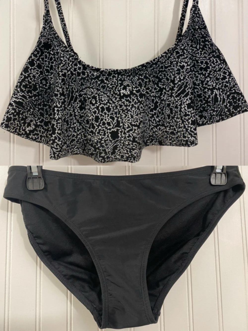 Old Navy black & white bikini set